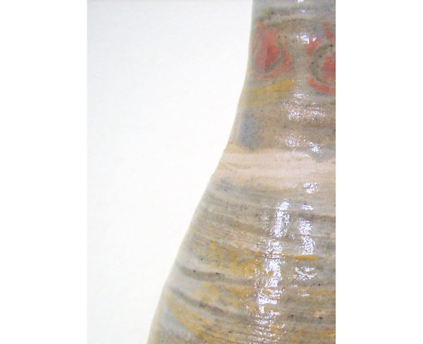 Détail d'une Bouteille vinaigrier en céramiquee-hink-detail